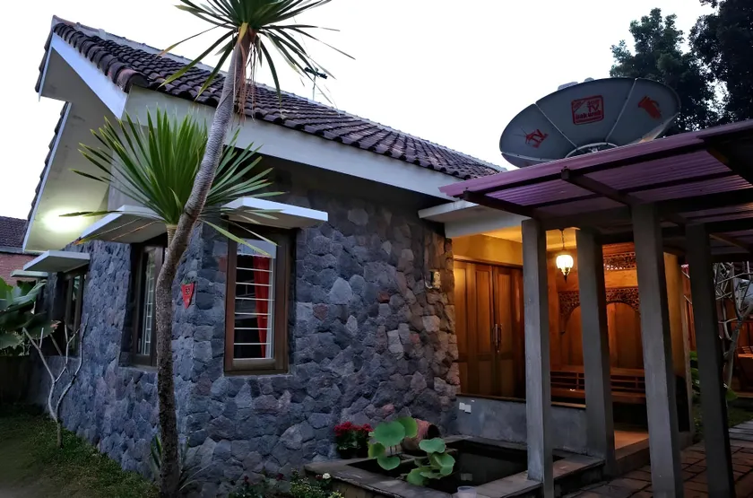 Villa Kajang - Image 1