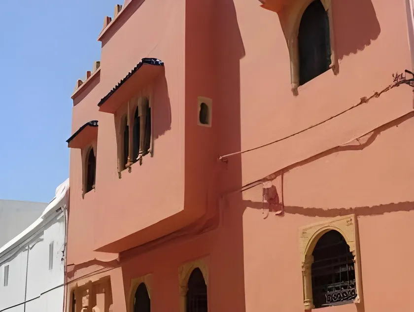 Dar Yanis - Image 1