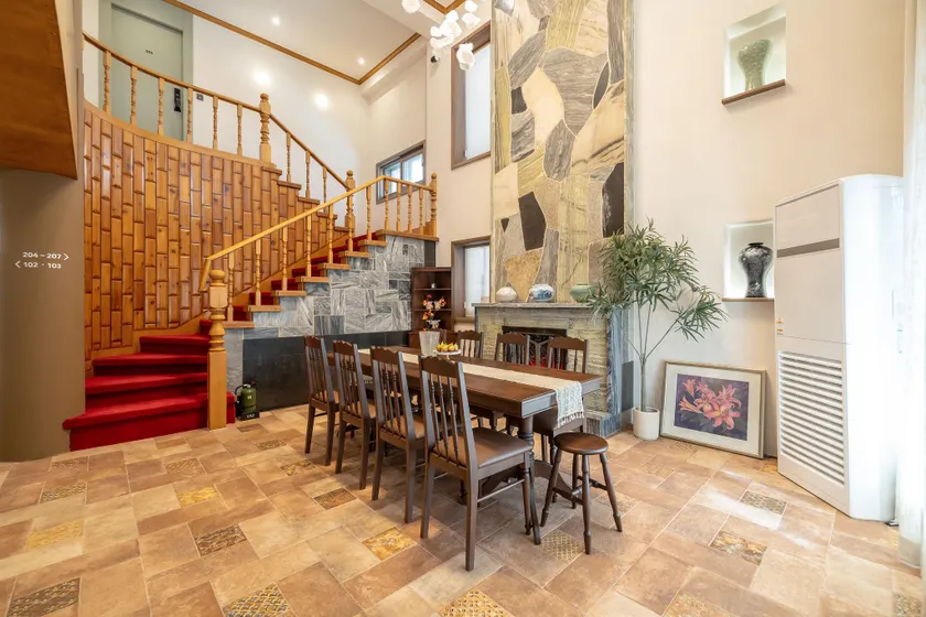 EXTAY Mansion Chungmuro - Image 1