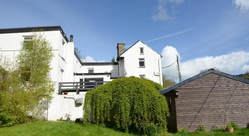 Gallt y Glyn Hostel - Image 1
