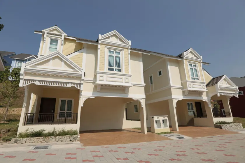 Everia Villas Resort - Bukit Gambang Resort City - Image 1