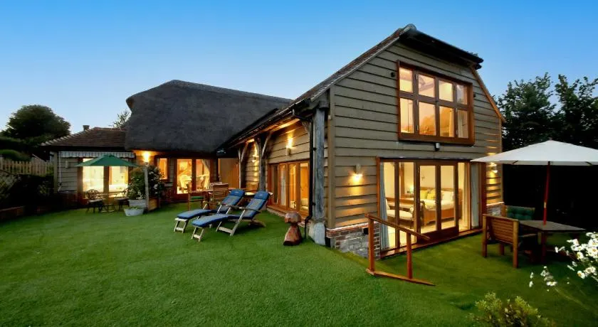 A Barn at South Downs Stay - Image 1
