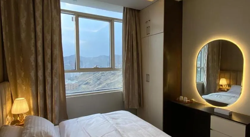 814 VIP Apartment - Image 1