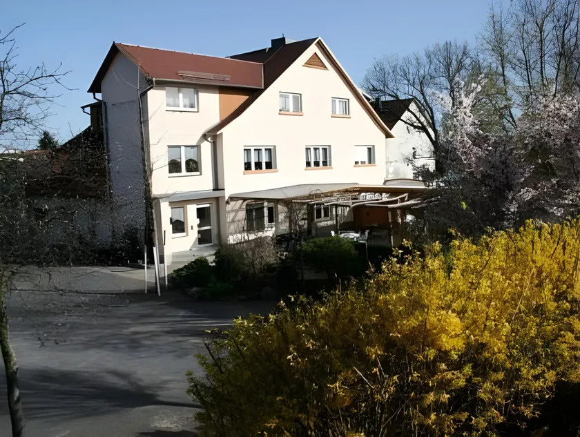 Familienhotel Zur Linde - Image 1