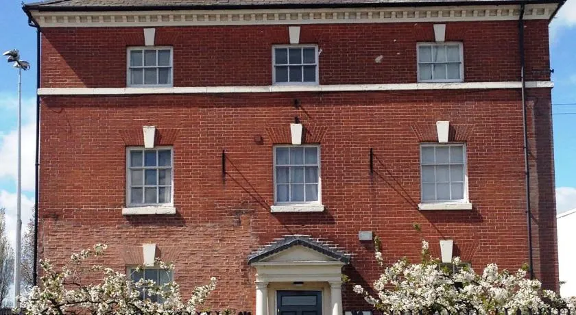 Historic Peel House Apartments - Image 1