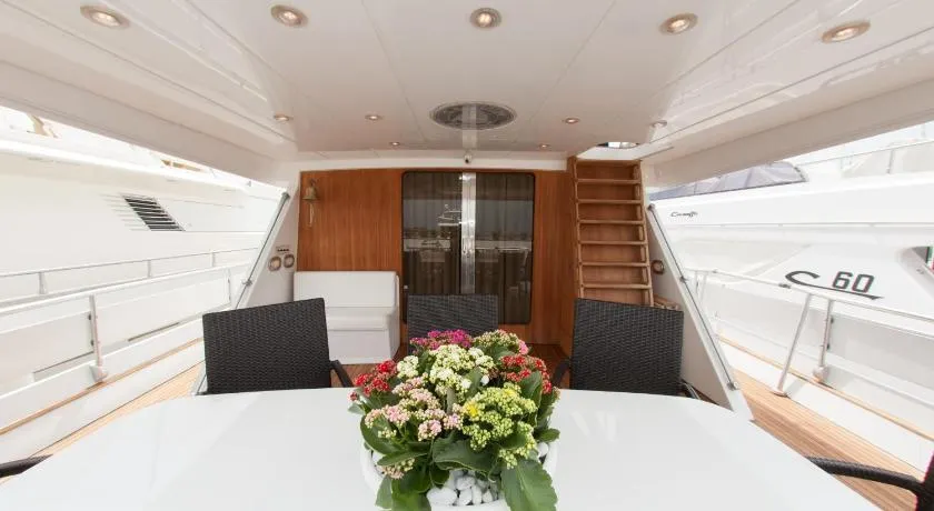 Vita Nauta Boat & Breakfast - Image 1