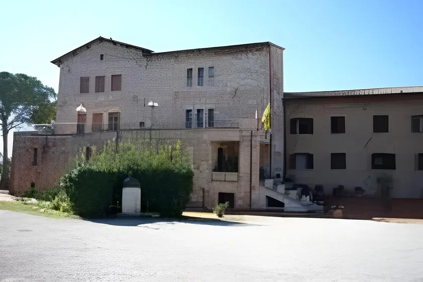 Assisi Garden - Image 1