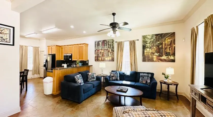 Villa 3 - Image 1