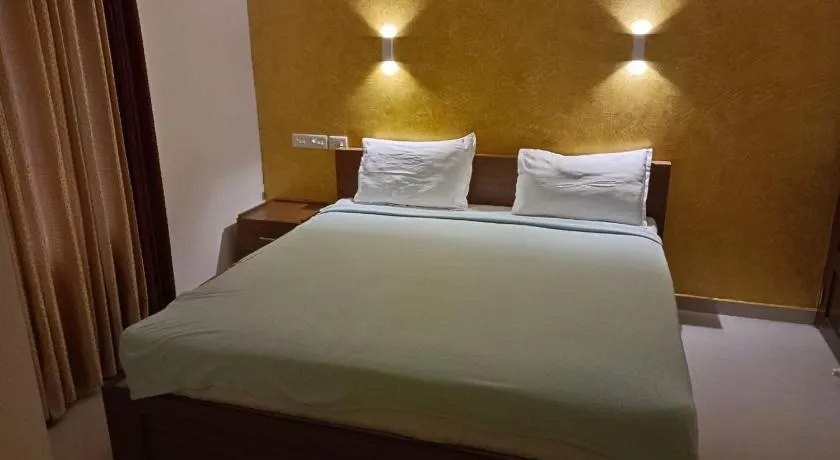 COCHIN HOMES - Image 1