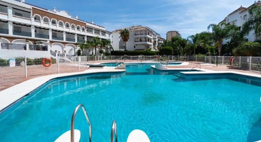 Holidays & Home II, 3 habitaciones, piscinas ,150 metros playa - Image 1