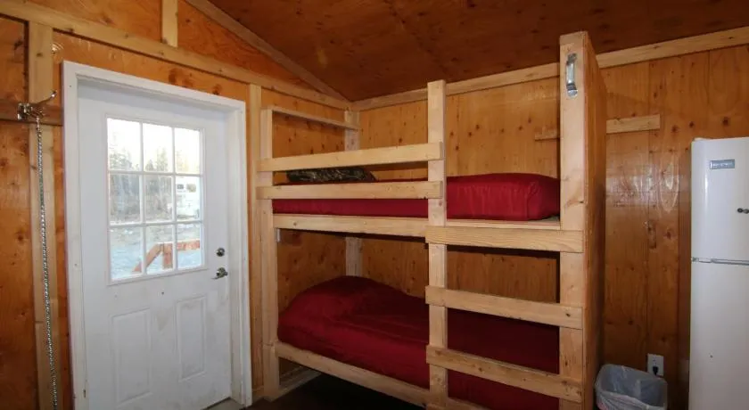 Alaskan Adventure Dry Cabins - Image 1