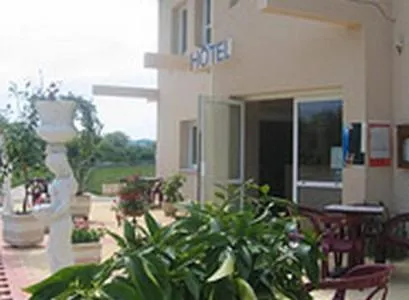 Hôtel Le Colombier - Image 1