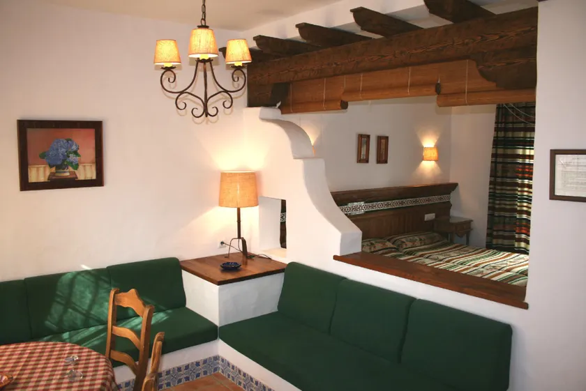 Apartamentos El Roqueo - Image 1