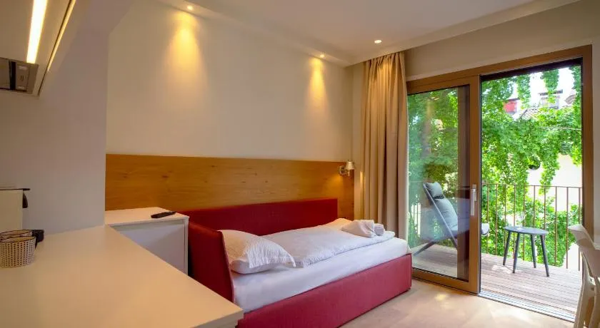 Wellness Smart Suites - Image 1