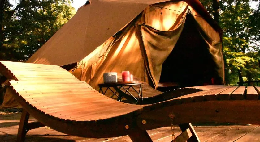 OAK Glamping Relax - Image 1