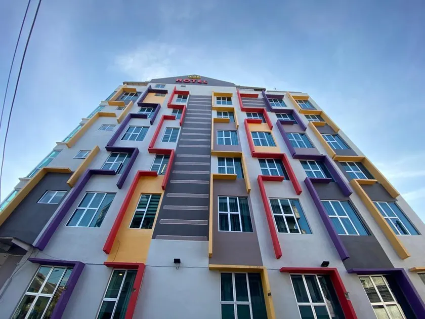 KU-3 HOTEL - Image 1