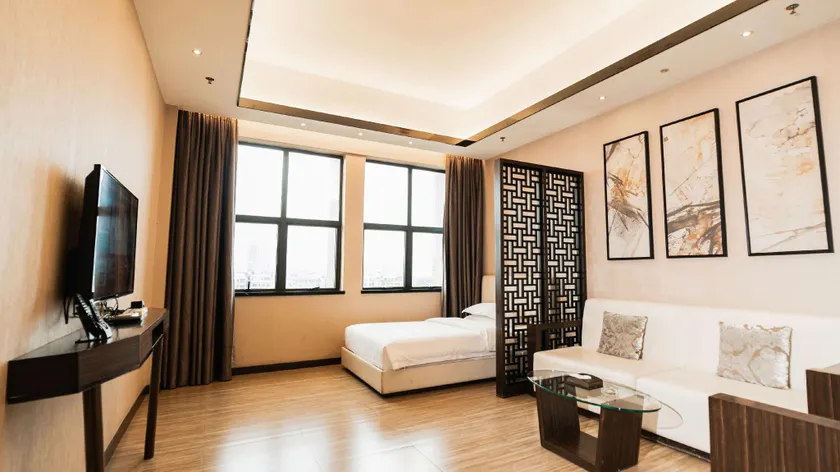 Zhuhai HongJingWan Hotel - Image 1