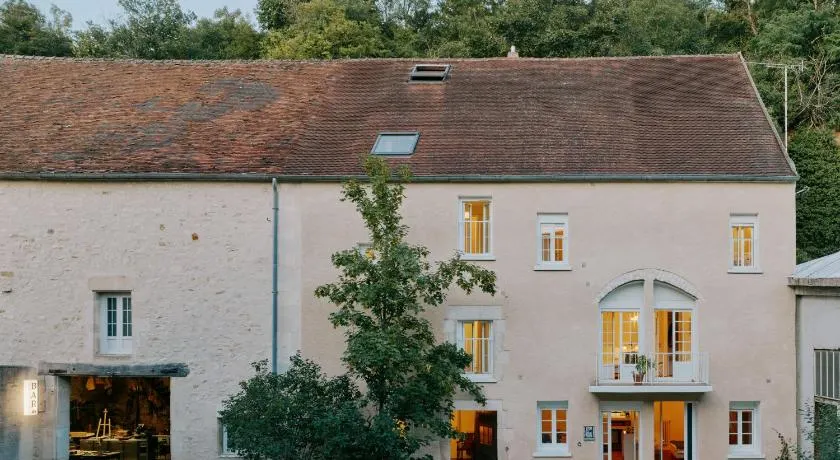 La Boule d'Or - Auberge créative - Image 1