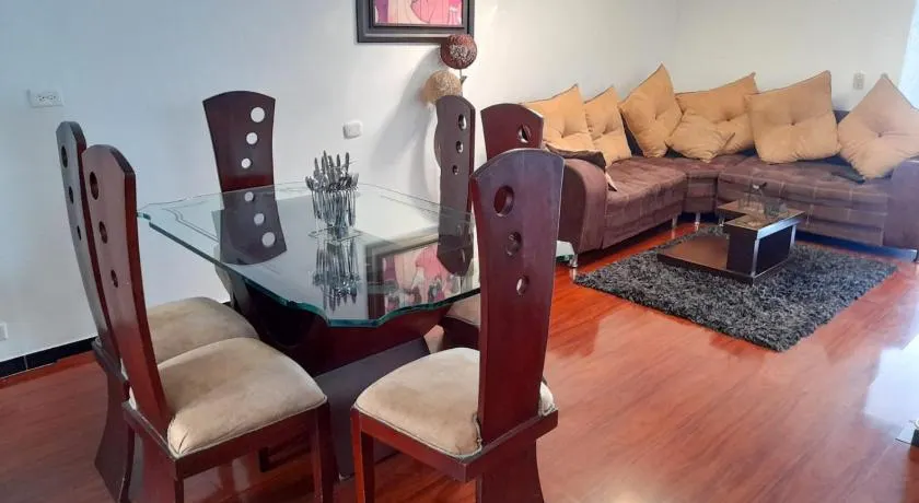 Apartamento Amplio, 3 habitaciones cerca al Aeropuerto, y CAS, visa - Image 1