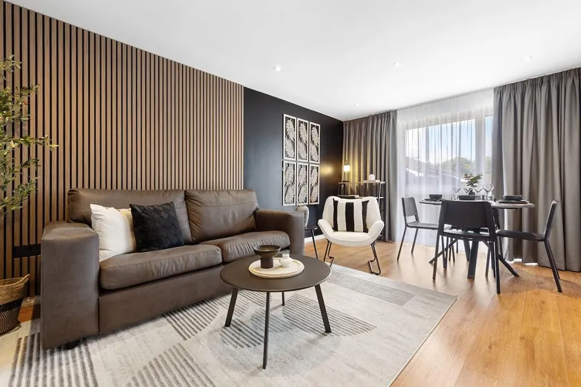 Luxurious 2BR Flat FREE parking North London - Image 1