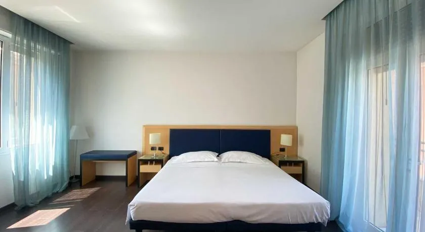 Luxury Rooms Padova Station - Image 1