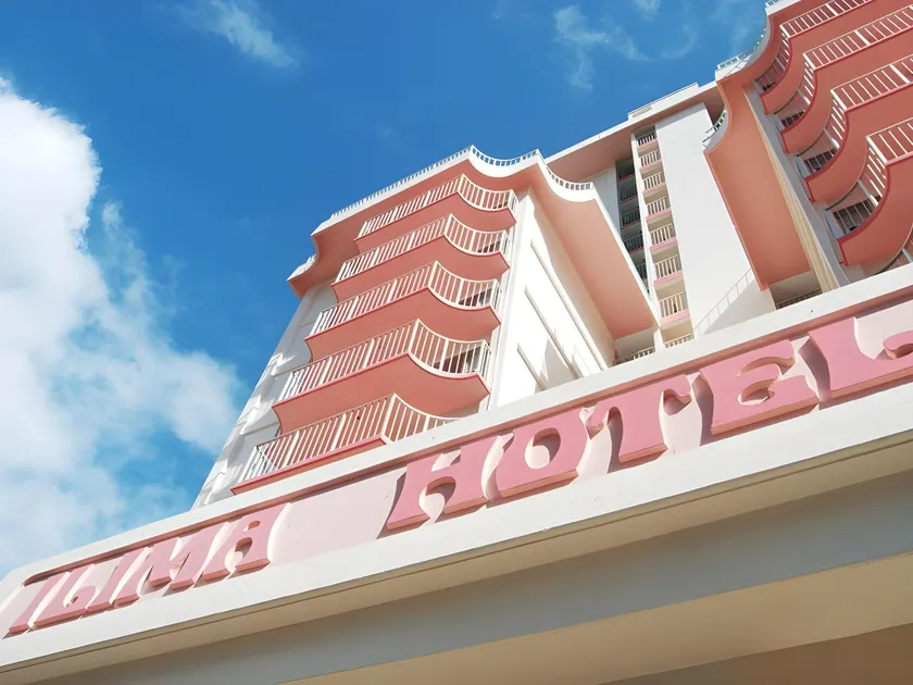 Ilima Hotel - Image 1