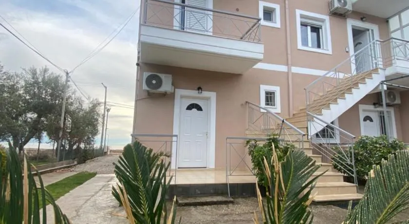 VANGJELIS HOTEL - Image 1