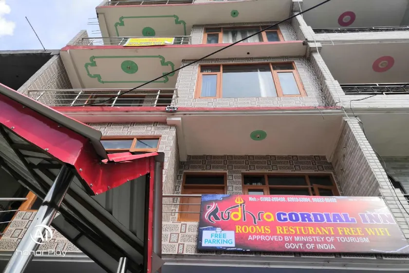OYO Rudhra Cordial Inn - Image 1