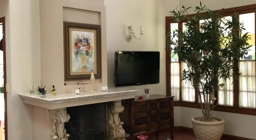 Vanika's Beach Villa - Image 1
