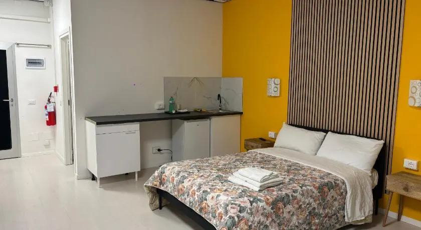 Loft 80 - Image 1