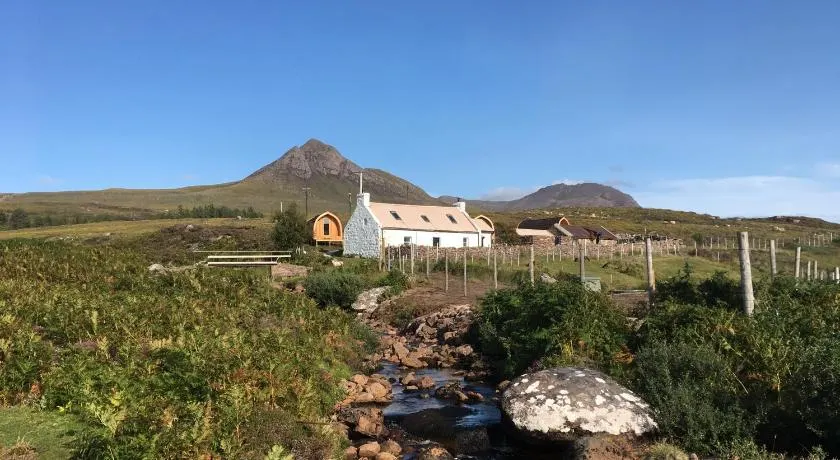 Acheninver Hostel - Image 1