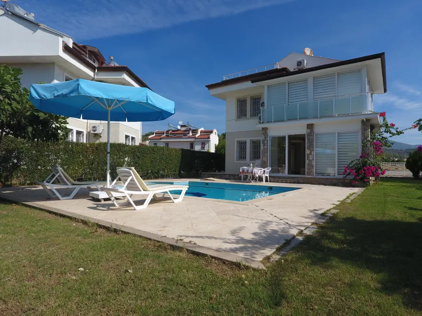Lale Villa 5 bedroom - Image 1