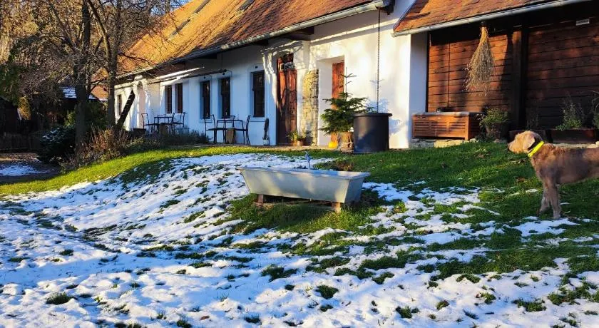 Historický objekt Ailit - Image 1