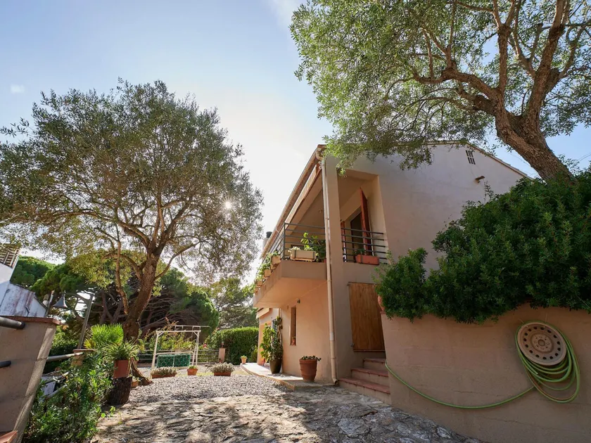 Apartment in Llafranc near Sandy Beach - Image 1