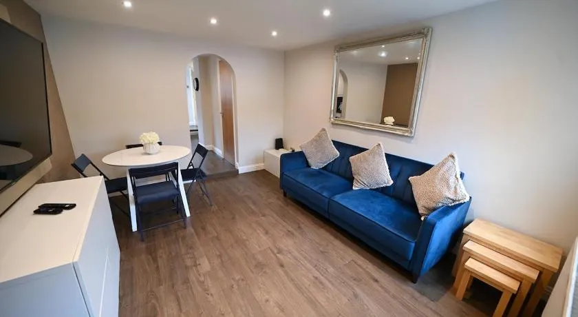 Modernised Cottage in Hatfield close by University - Image 1
