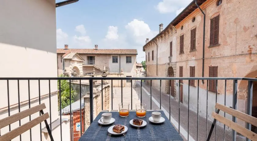 Naviglio suite apartments - Image 1
