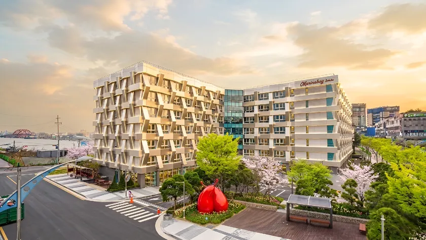 Marinabay Sokcho - Image 1