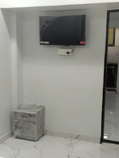 AR Residency Hotel - Image 1