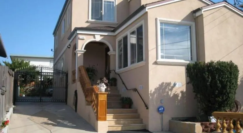 Luxury 5 Bedroom Home near SFO - Image 1
