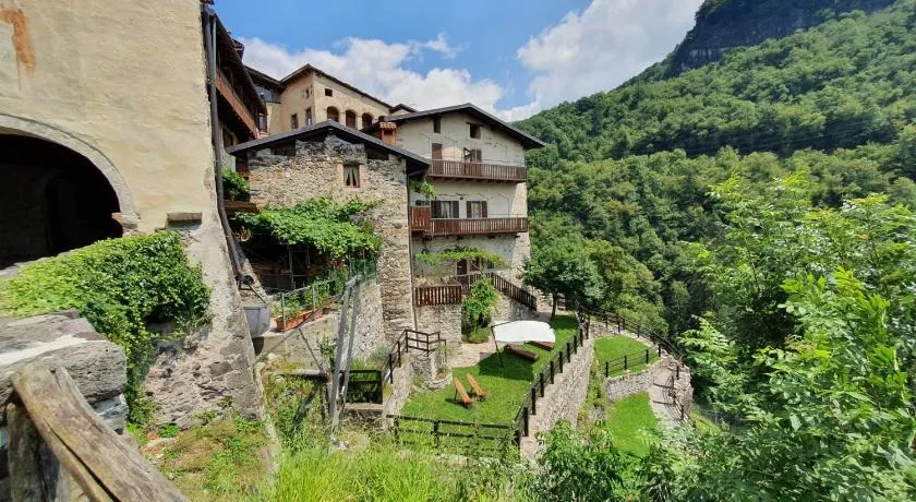 La Tana del Tasso Rooms&Breakfast - Image 1