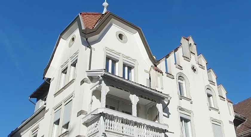 Stilvolle Apartments im Gertrud Schlössli - zentral ruhig - Image 1