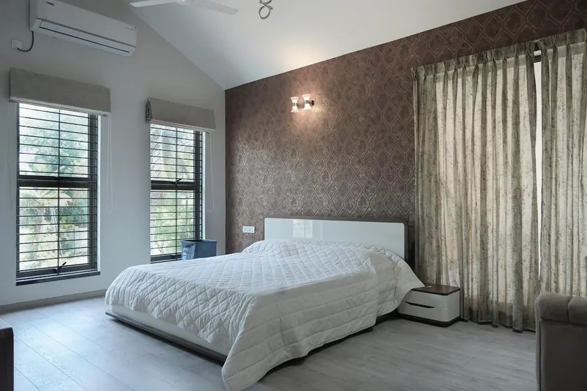 Rare Aura Villa - Image 1