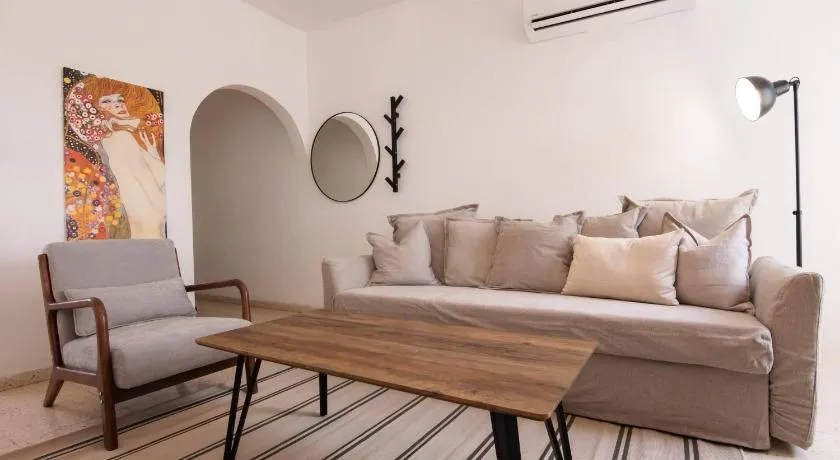 Phaedrus Living Nerina Urban Residence - Image 1