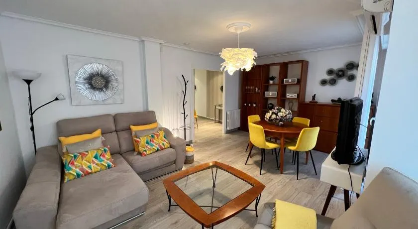 Apartamenticos La Paz I - Image 1