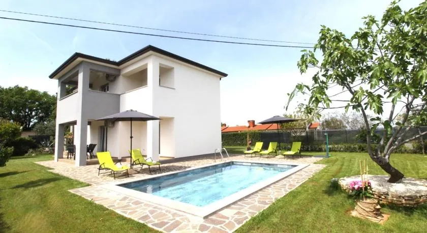 Villa MARES - Image 1
