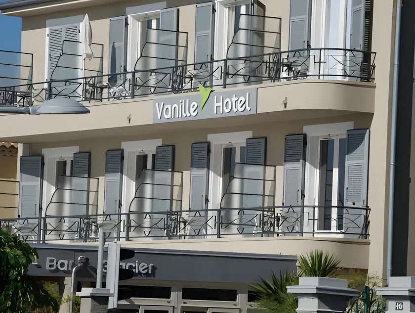 Hôtel Vanille Cagnes-sur-Mer - Image 1