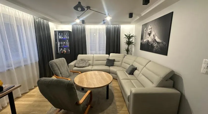 Apartament rodzinny - Image 1
