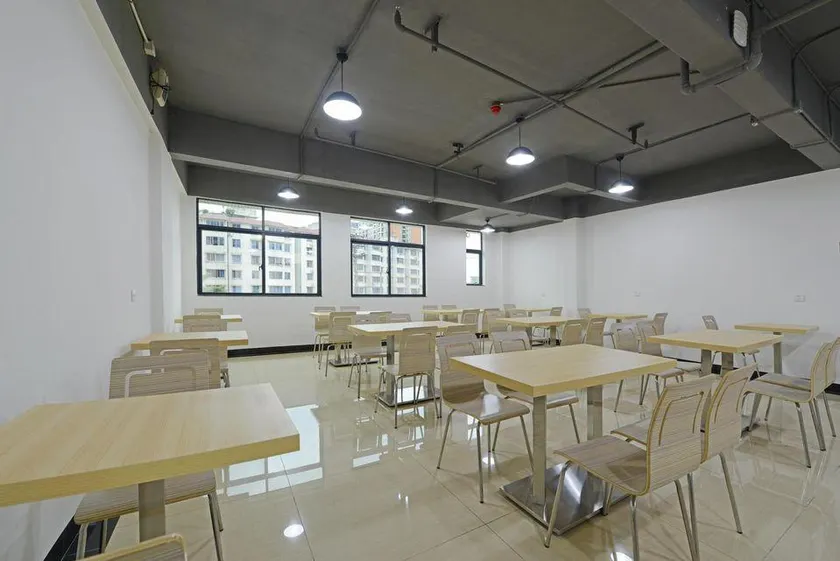 Longting Holiday Hostel - Image 1