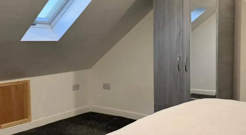 Nightingale Roomz - Image 1