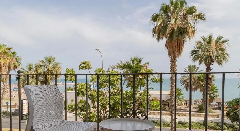Primera Línea de Playa - MÁLAGA - Image 1